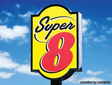 Super 8 By Wyndham Ionia Mi Hotel Eksteriør billede