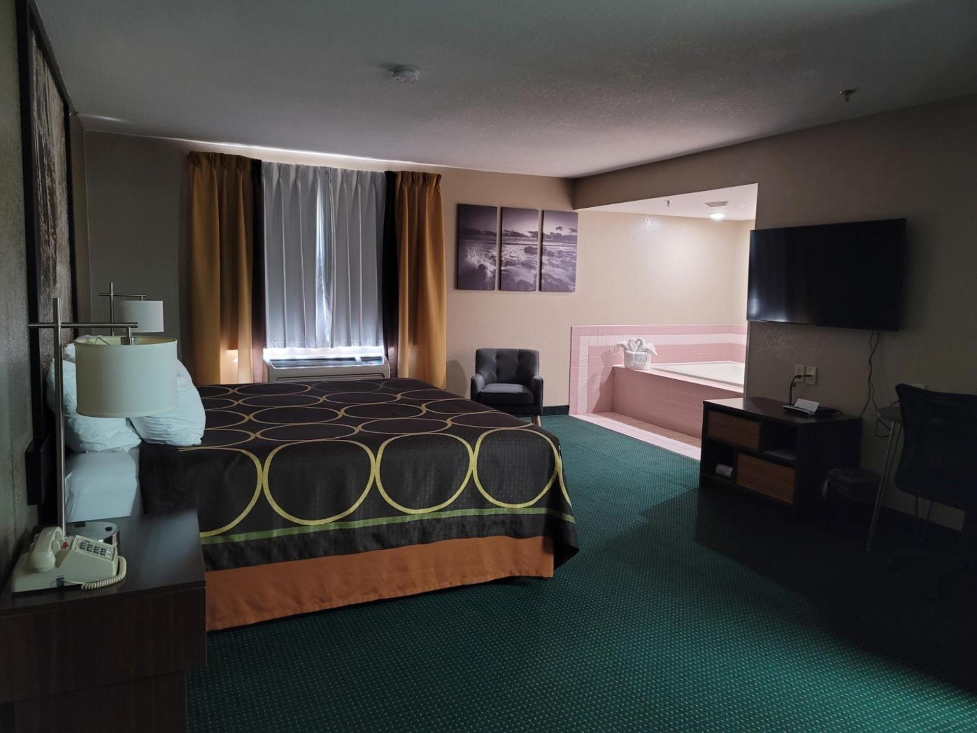 Super 8 By Wyndham Ionia Mi Hotel Eksteriør billede