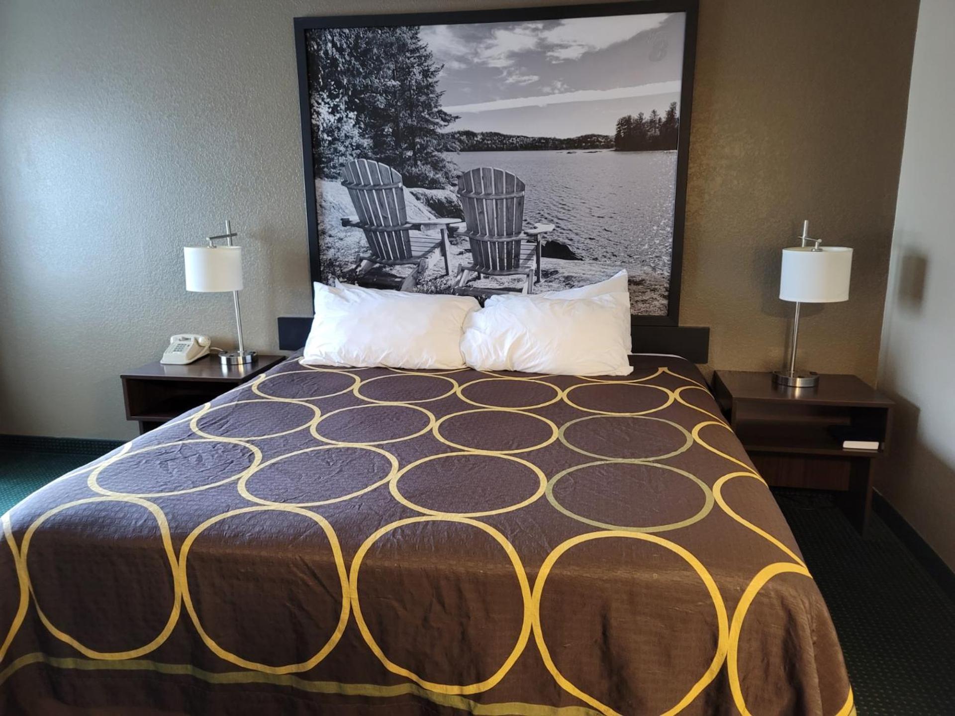 Super 8 By Wyndham Ionia Mi Hotel Eksteriør billede
